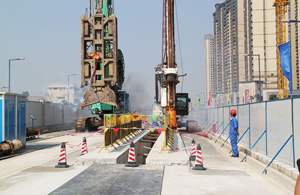 复杂地质条件地下连续墙施工.jpg 复杂地质条件地下连续墙施工.jpg