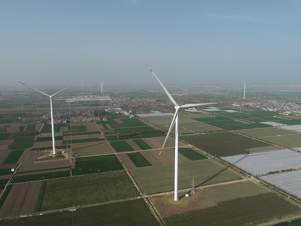 平原风机安装2.jpg 平原风机安装2.jpg